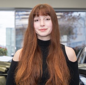 Staff member Angie Connell from ID_9ea8b0