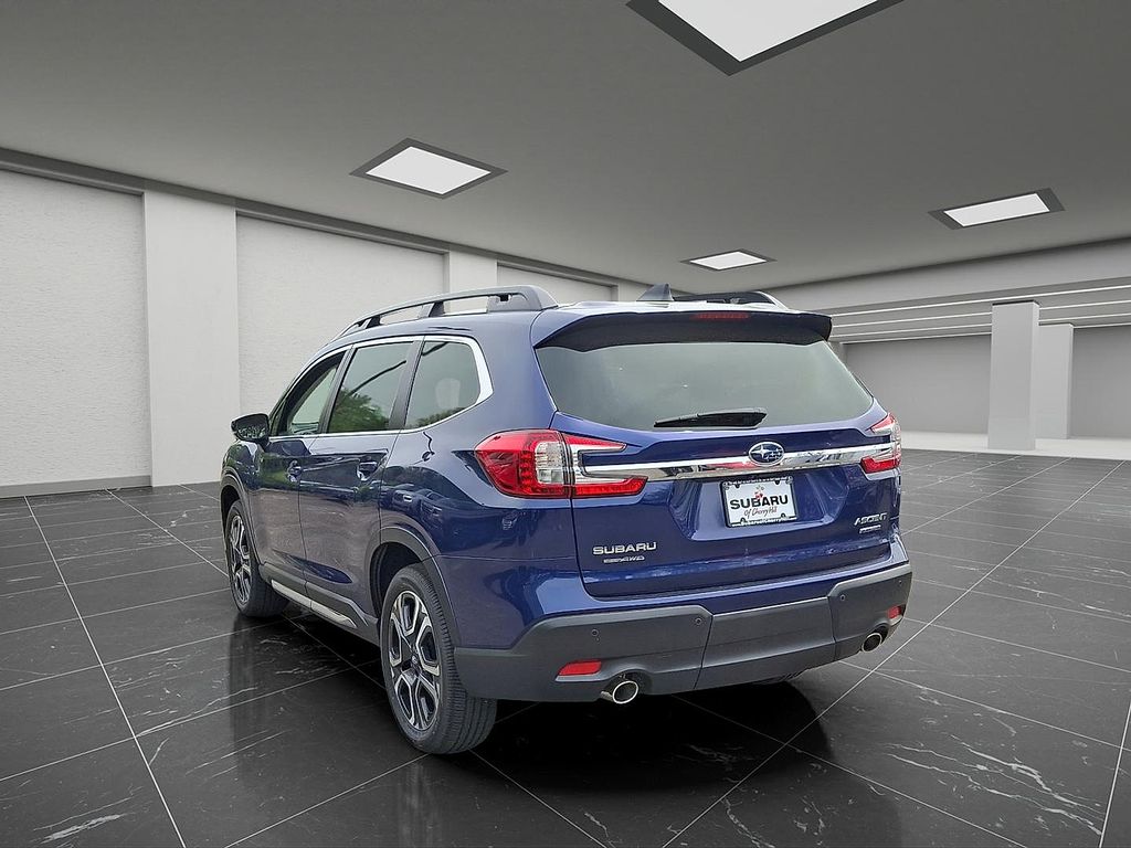 2026 Subaru Ascent Limited - Photo 4