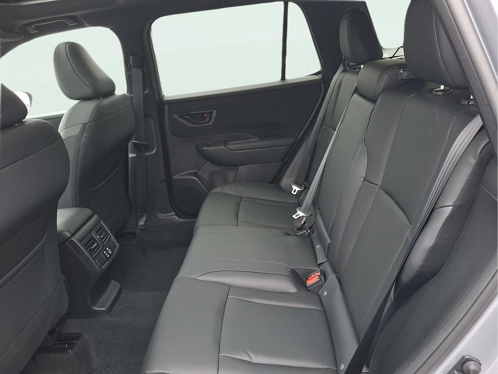 2026 Subaru Outback Premium - Photo 7
