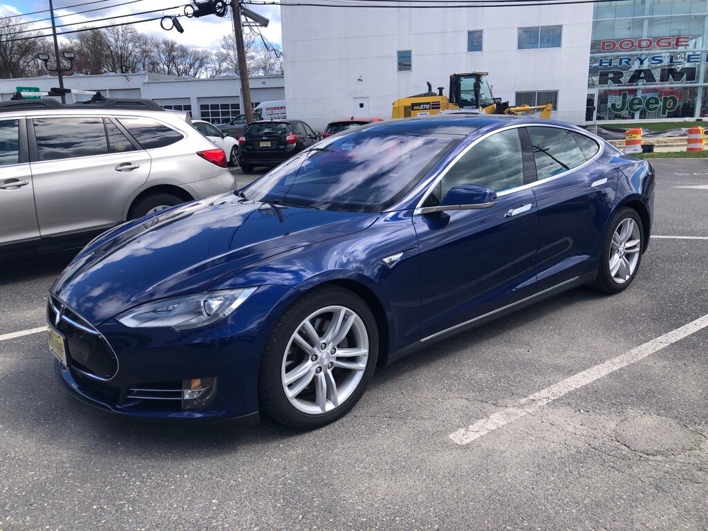 Used 2015 Tesla Model S 85D with VIN 5YJSA1H21FF095891 for sale in Cherry Hill, NJ
