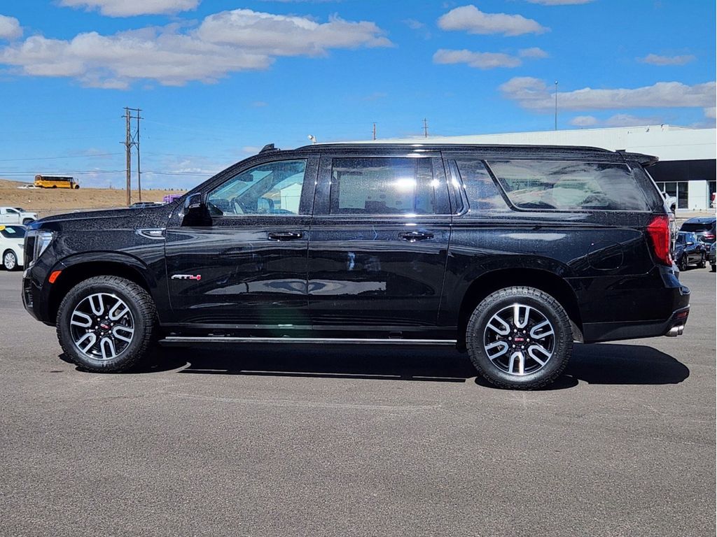 Used 2022 GMC Yukon XL AT4 with VIN 1GKS2HKL9NR141309 for sale in Cheyenne, WY