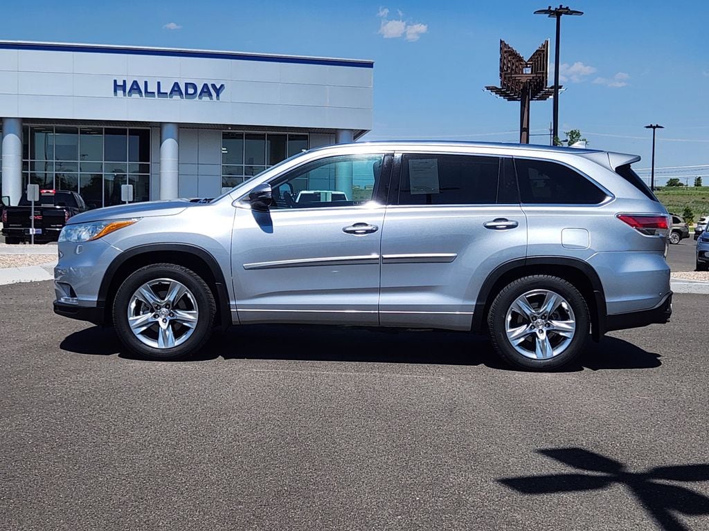 Used 2015 Toyota Highlander Limited with VIN 5TDDKRFH4FS192946 for sale in Cheyenne, WY