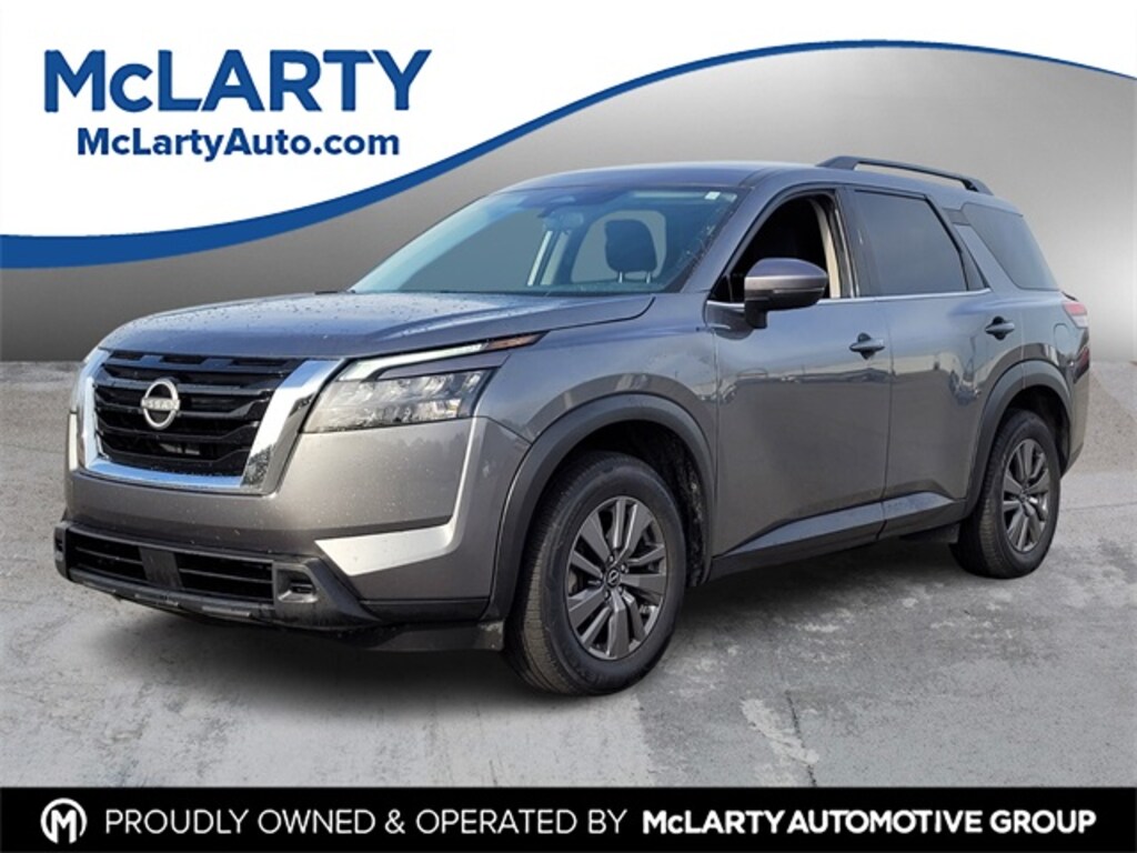 Used 2025 Nissan Pathfinder SV SUV