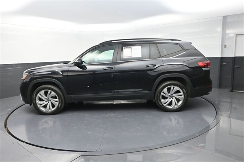 Used 2023 Volkswagen Atlas 3.6L V6 SE w/Technology SUV