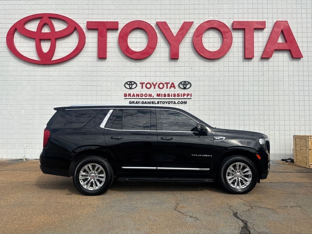 Used 2022 GMC Yukon SLT SUV
