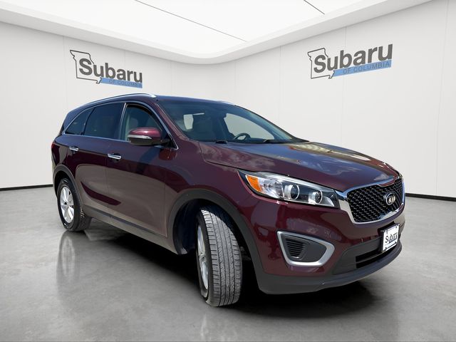 2017 Kia Sorento LX AT's photo