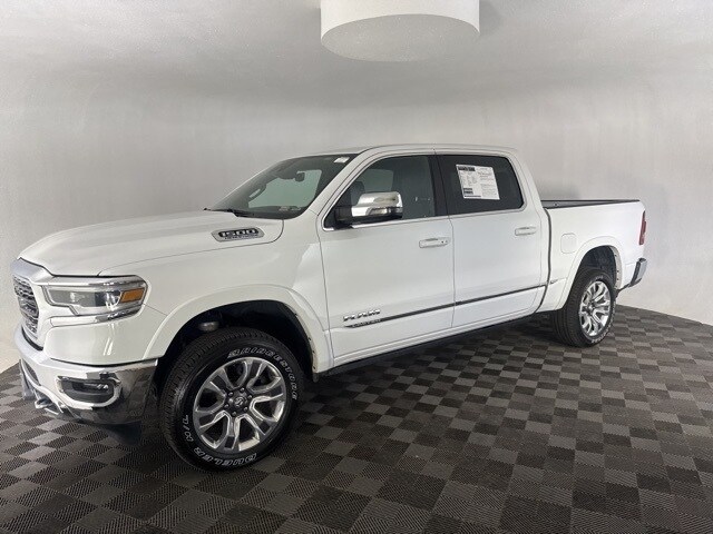 2023 Ram 1500 Limited photo 3
