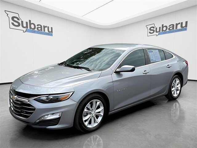 2025 Chevrolet Malibu 1LT photo 3