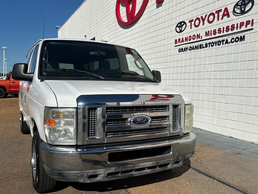 Used 2010 Ford E-350 Super Duty Wagon Wagon