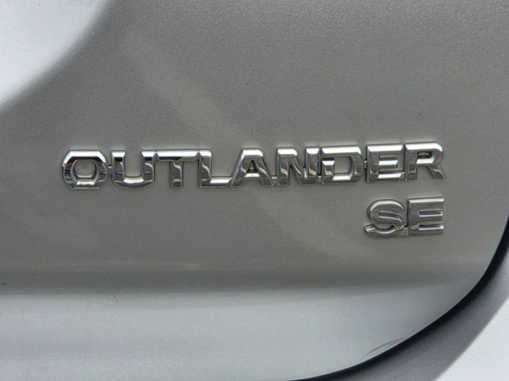 Used 2018 Mitsubishi Outlander CUV