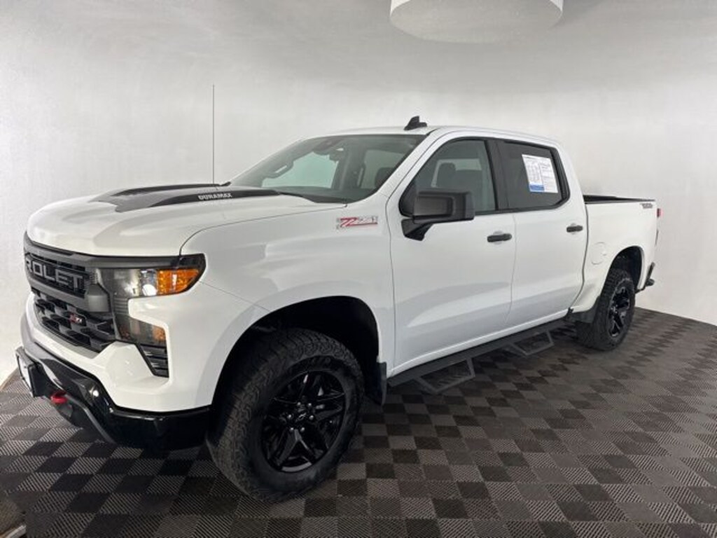 Used 2024 Chevrolet Silverado 1500 Custom Trail Boss Truck Crew Cab