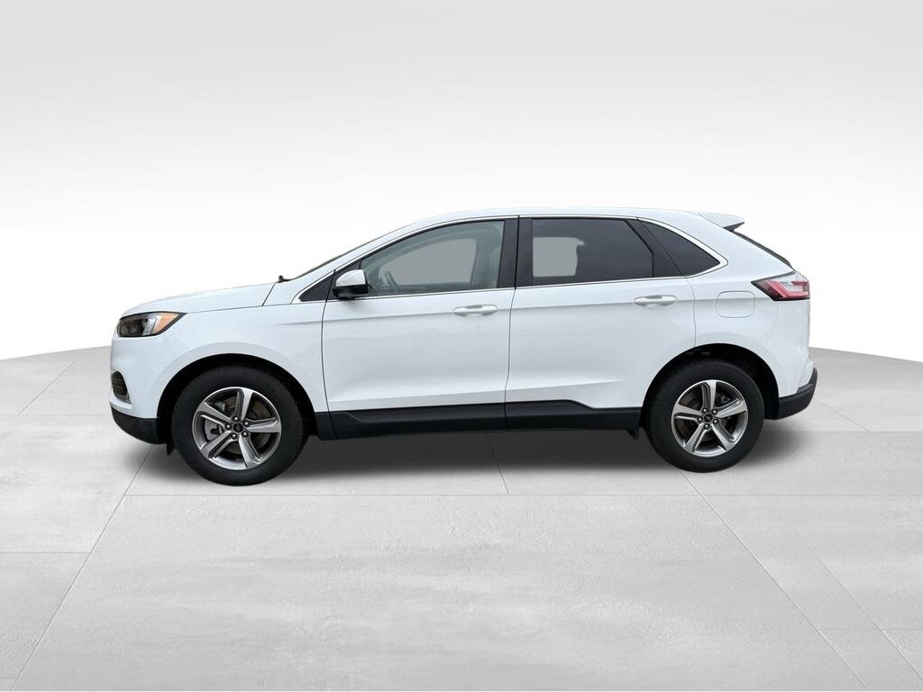 Certified 2024 Ford Edge SUV