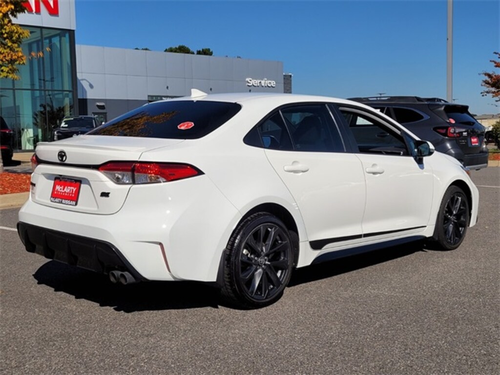 Used 2023 Toyota Corolla SE Sedan