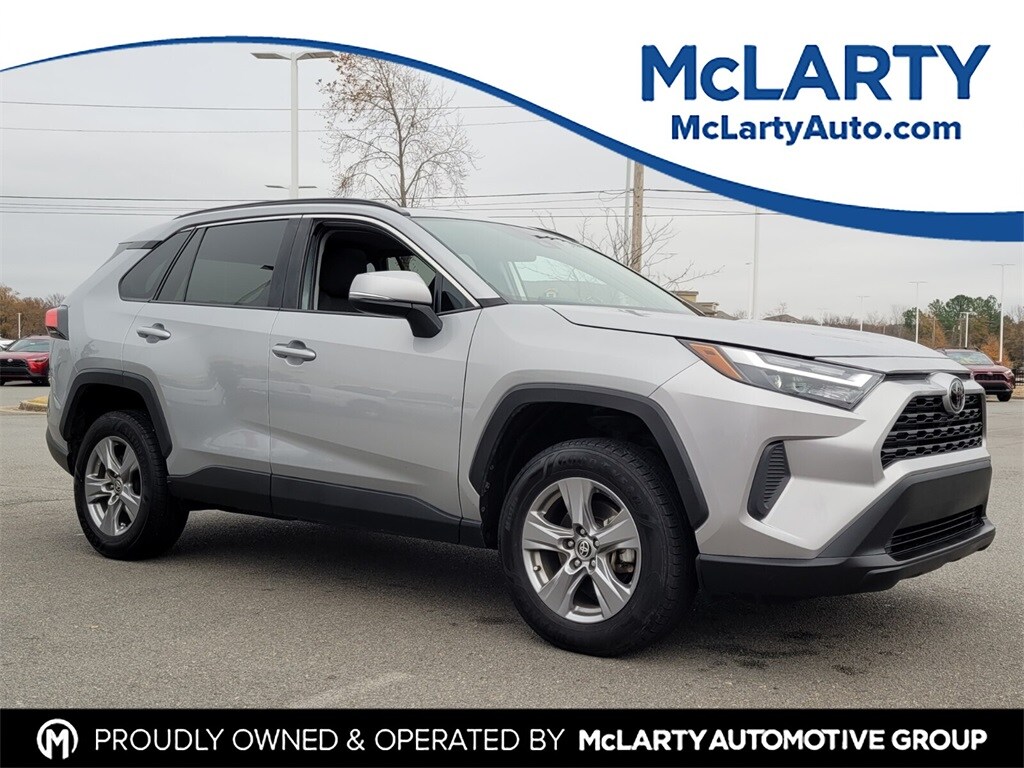 Used 2022 Toyota RAV4 XLE SUV