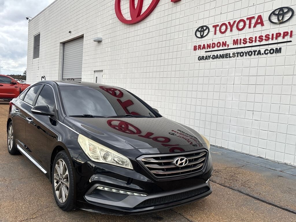 Used 2016 Hyundai Sonata Limited Sedan
