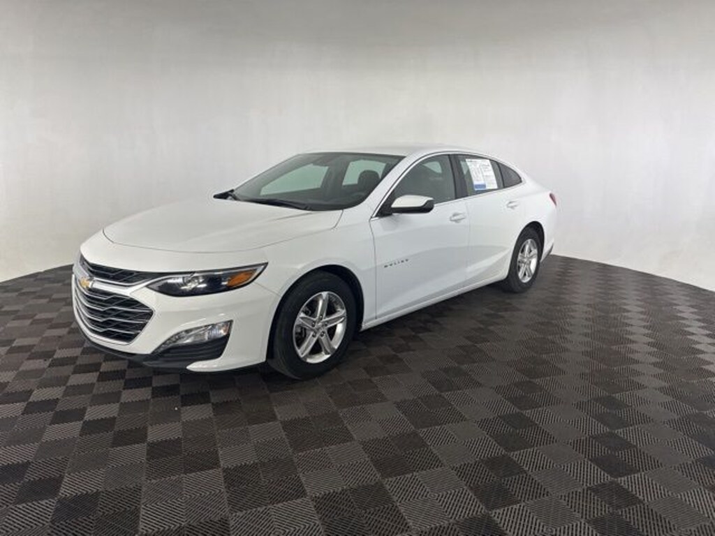 Used 2024 Chevrolet Malibu 1LT Sedan