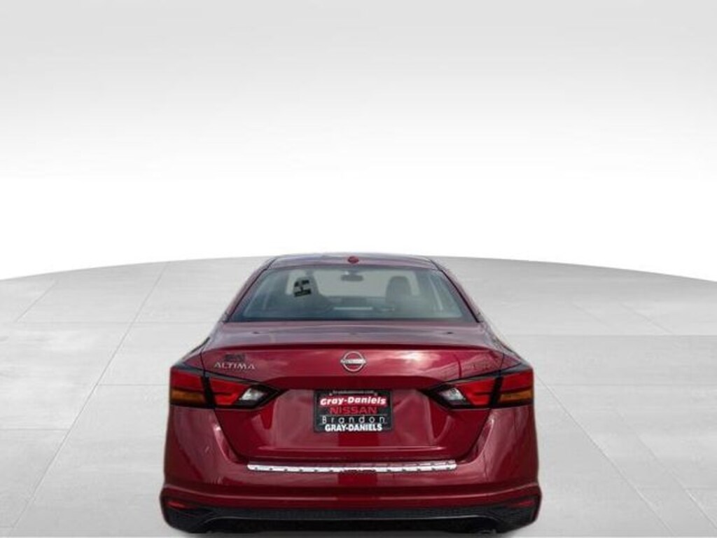 Used 2023 Nissan Altima 2.5 SR Sedan