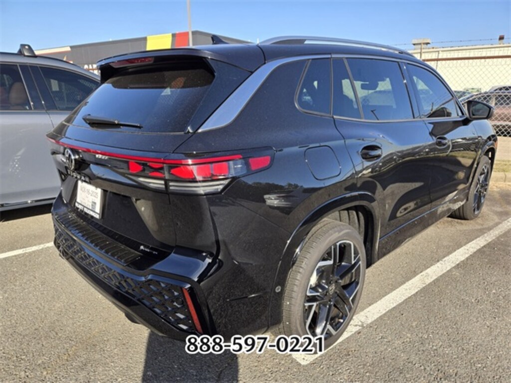 Used 2025 Volkswagen Tiguan 2.0T SEL R-Line SUV