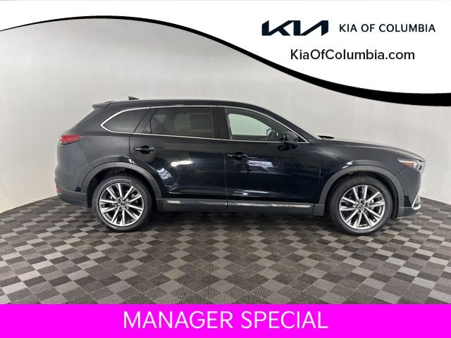 2023 Mazda CX-9 Grand Touring photo 2