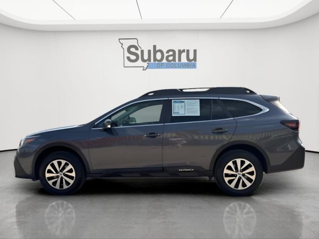 Used 2021 Subaru Outback Premium SUV