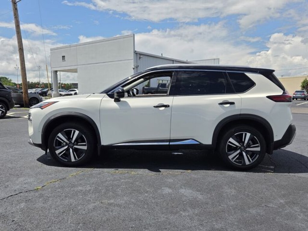 Used 2023 Nissan Rogue Platinum SUV