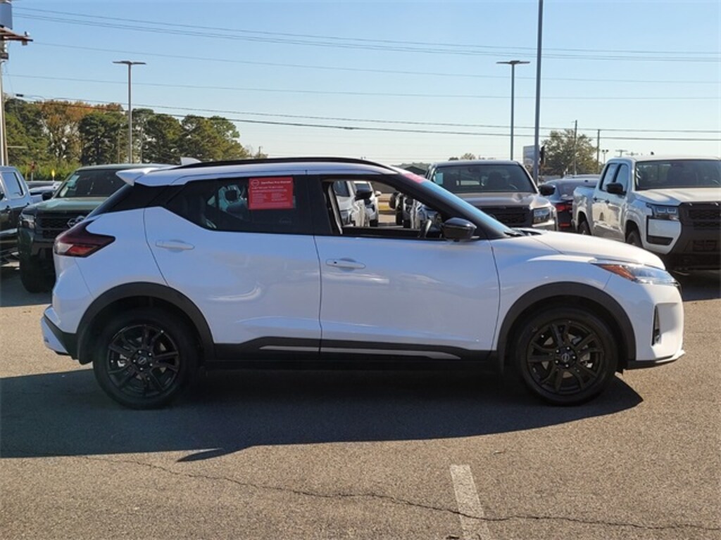 Certified 2024 Nissan Kicks SR SUV