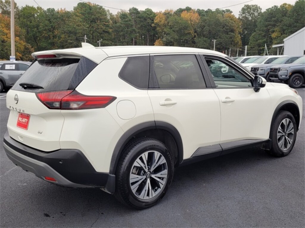 Used 2023 Nissan Rogue SV SUV