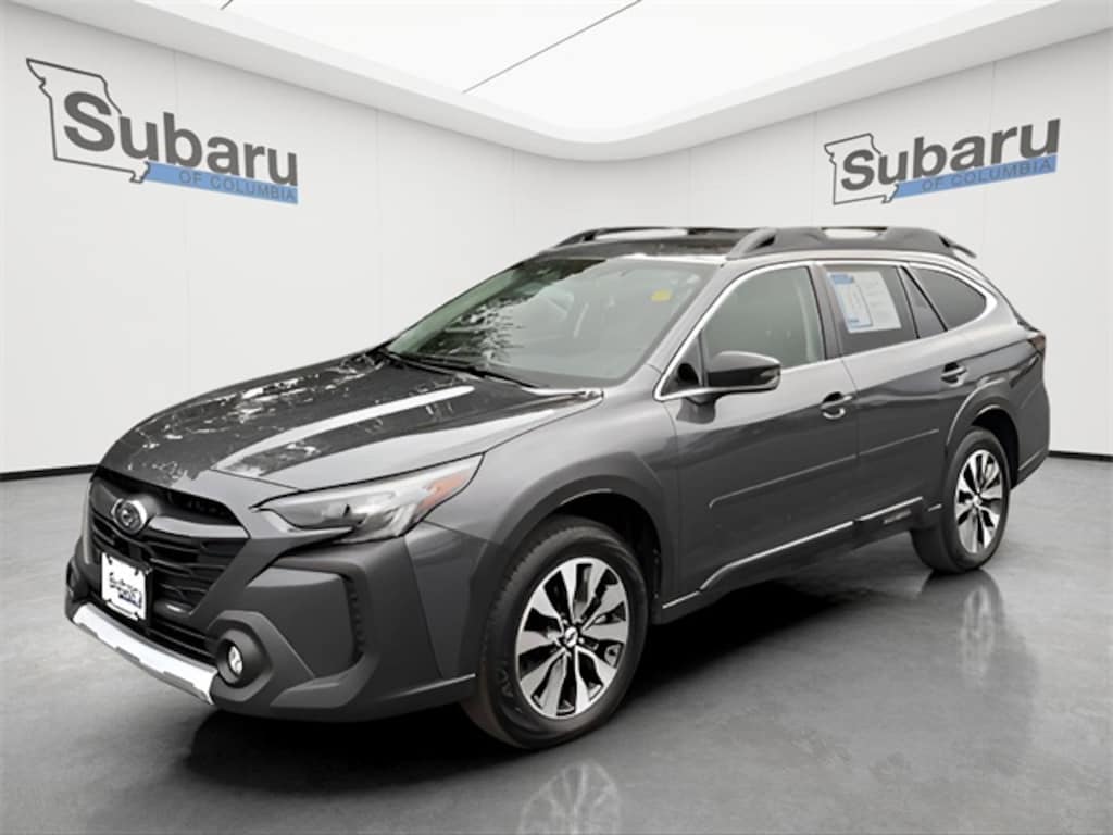 Used 2023 Jeep Cherokee Altitude Lux SUV