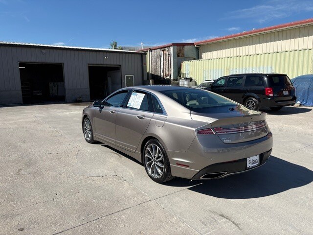 2018 Lincoln MKZ Hybrid Select photo 3