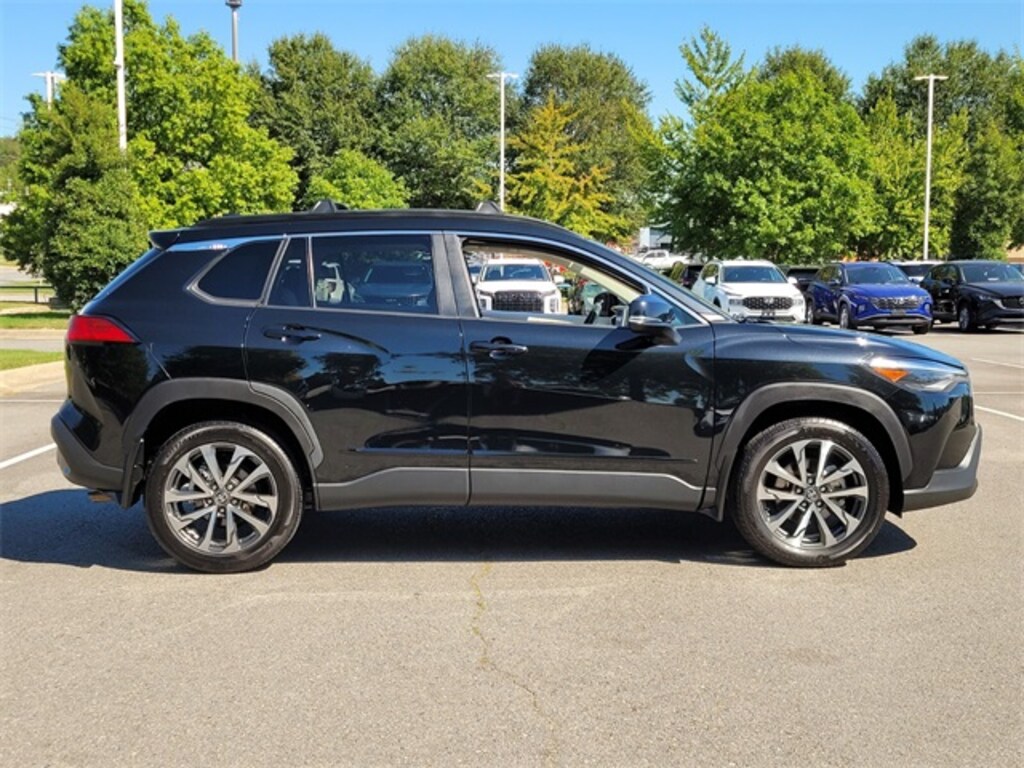 Used 2023 Toyota Corolla Cross XLE SUV