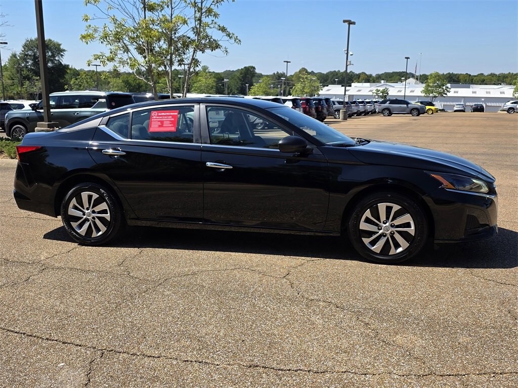 Used 2025 Nissan Altima S Sedan
