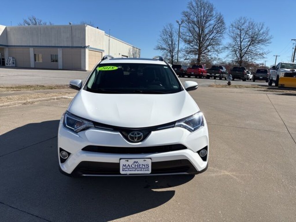 Used 2018 Toyota RAV4 XLE SUV