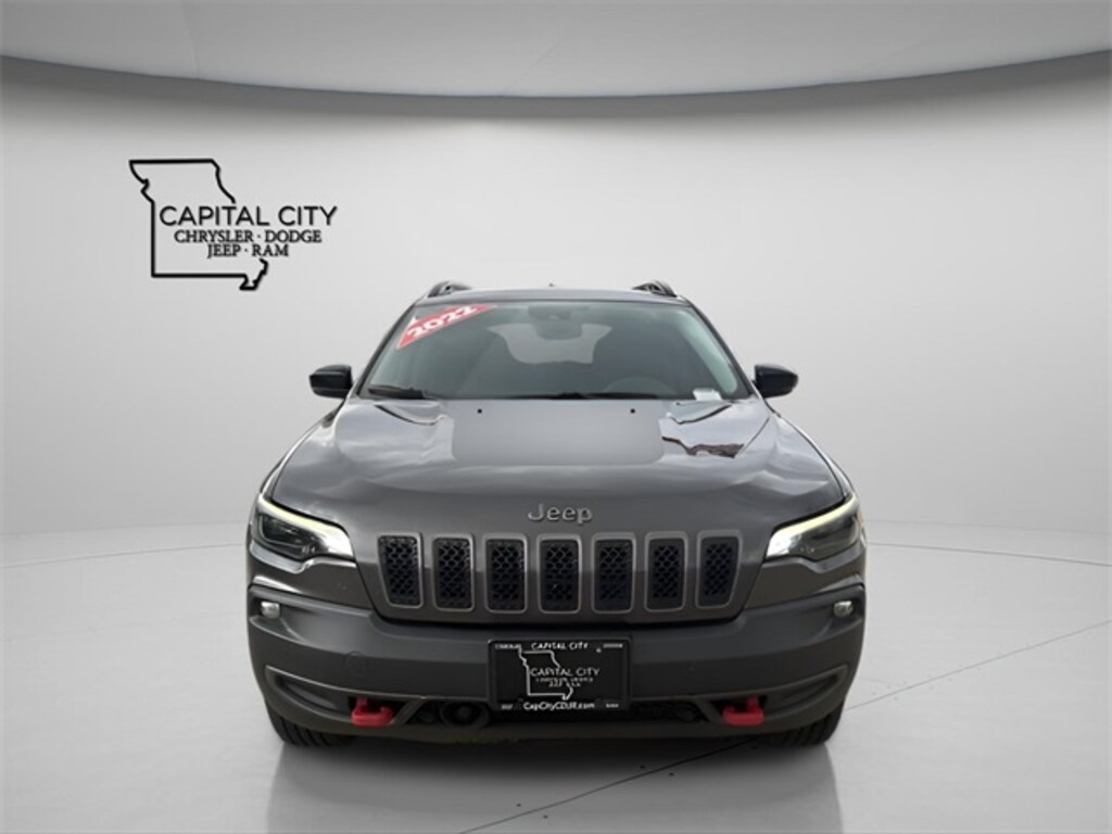 Used 2022 Jeep Cherokee Trailhawk SUV