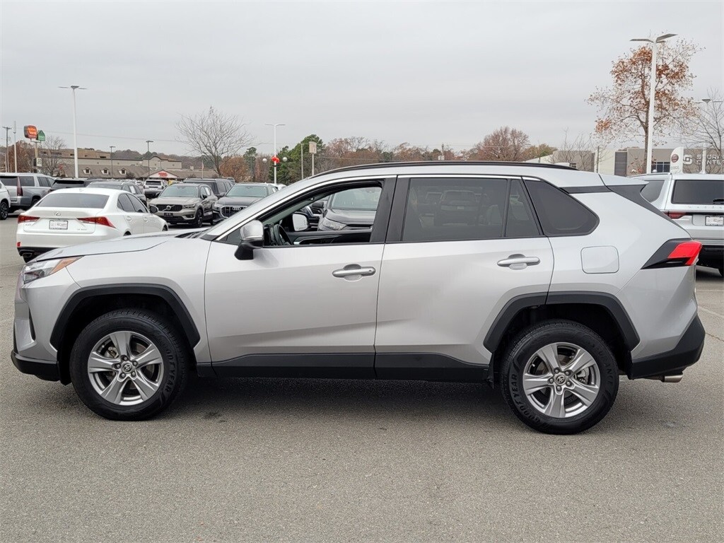 Used 2022 Toyota RAV4 XLE SUV