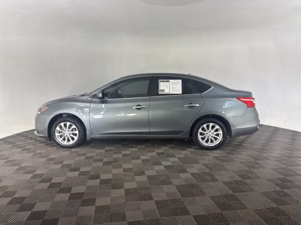Used 2016 Nissan Sentra SV Sedan