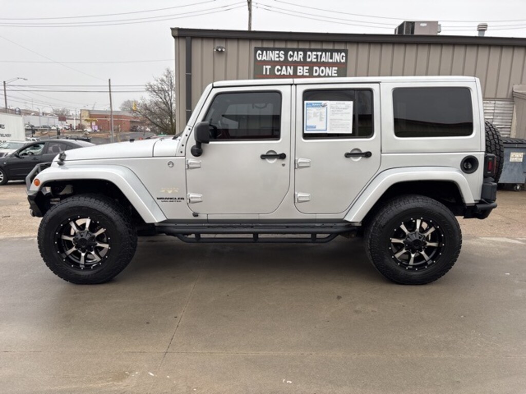 Used 2011 Jeep Wrangler Unlimited Sahara SUV