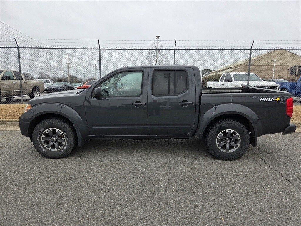 Used 2015 Nissan Frontier PRO-4X Truck Crew Cab
