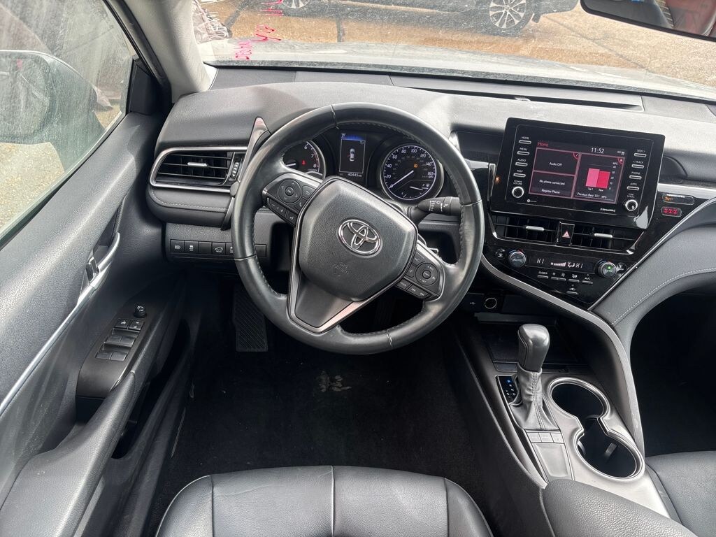 Used 2024 Toyota Camry SE Sedan
