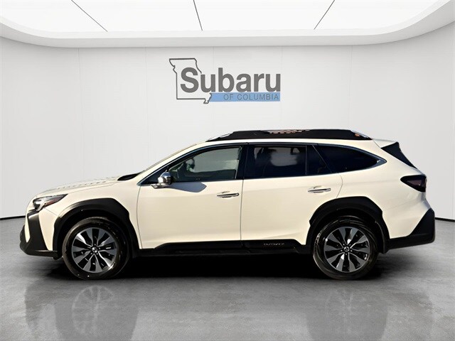 2023 Subaru Outback Touring XT photo 4