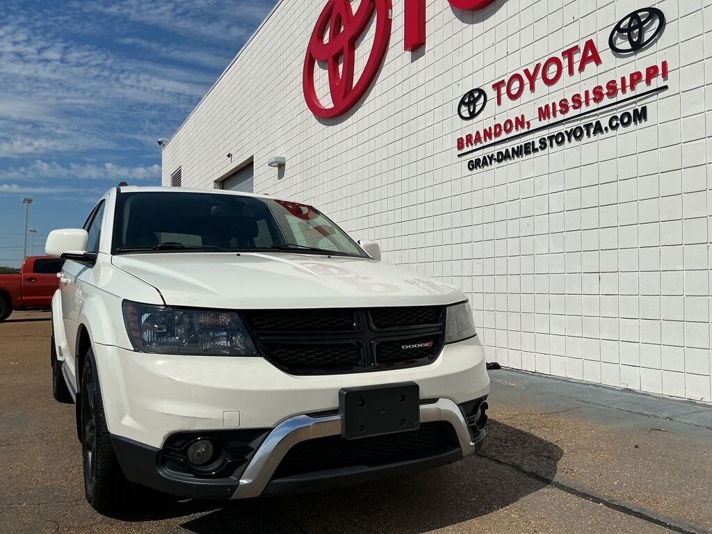 Used 2020 Dodge Journey Crossroad SUV