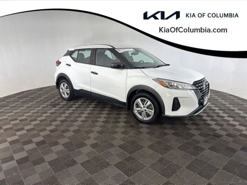 Used 2022 Nissan Kicks S SUV