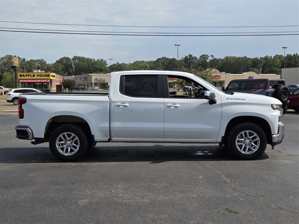 Used 2022 Chevrolet Silverado 1500 LTD LT Truck Crew Cab