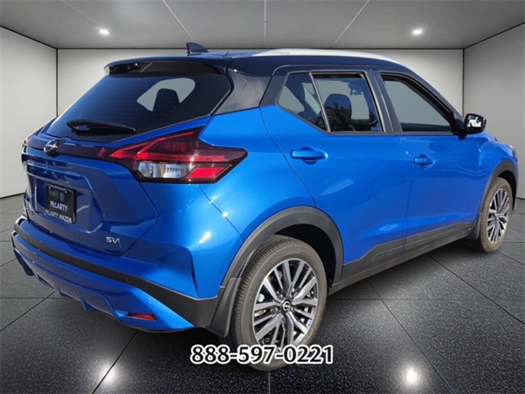 Used 2024 Nissan Kicks SV SUV