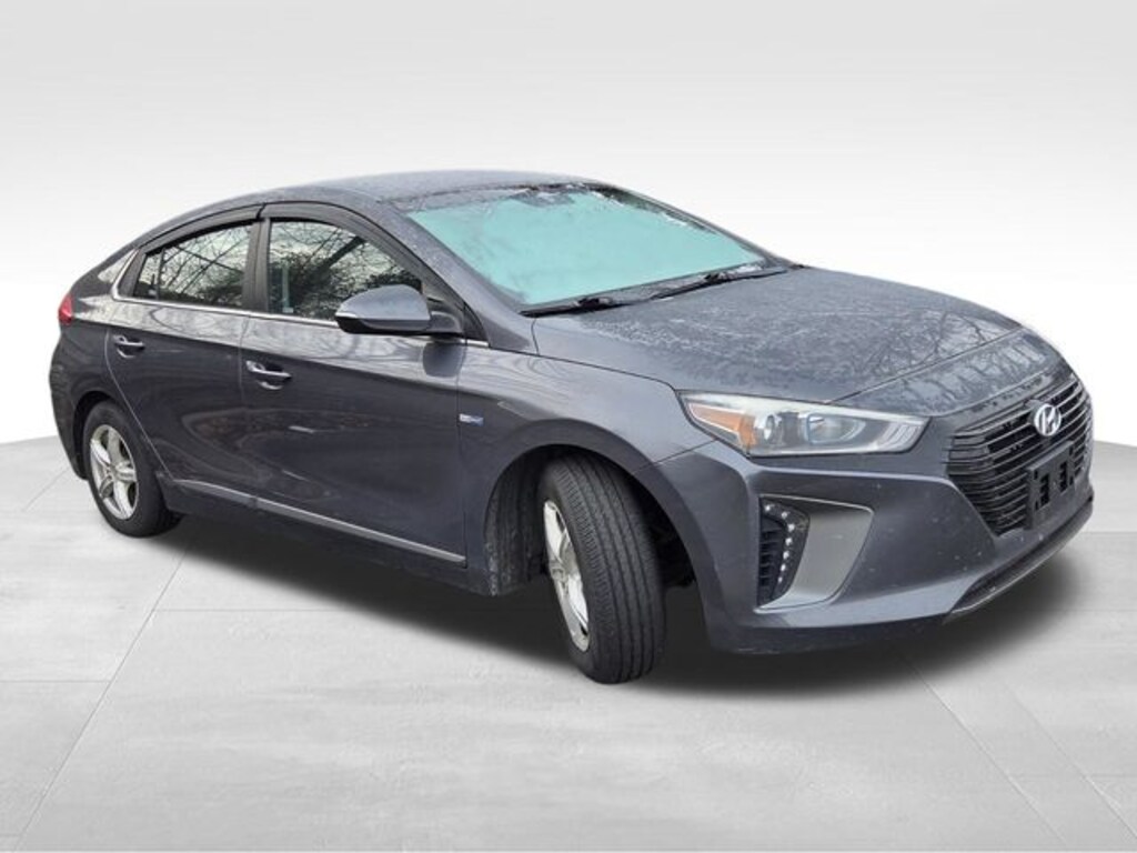 Used 2017 Hyundai Ioniq Hybrid SEL Hatchback