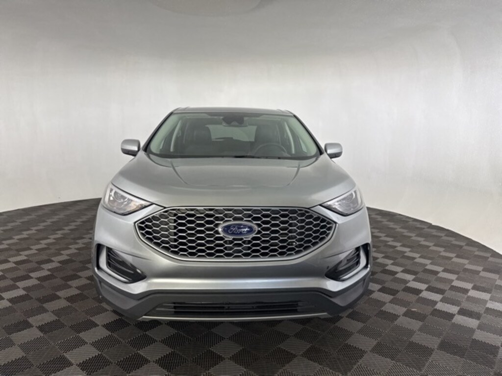 Used 2024 Ford Edge SUV