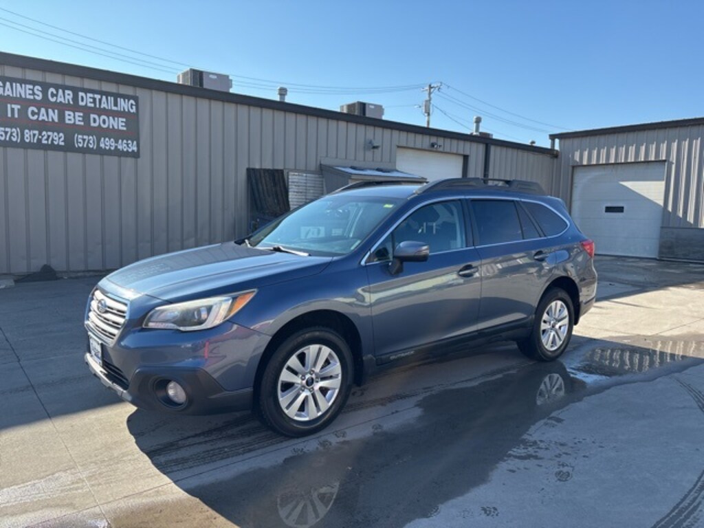 Used 2017 Subaru Outback 2.5i SUV