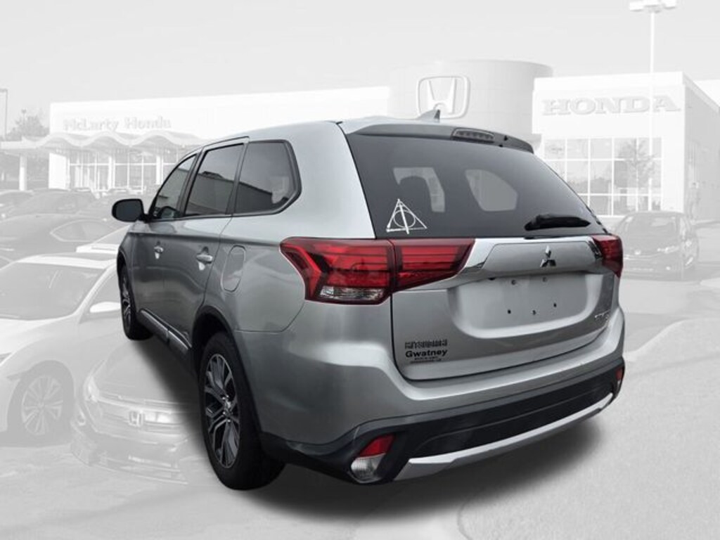 Used 2018 Mitsubishi Outlander CUV