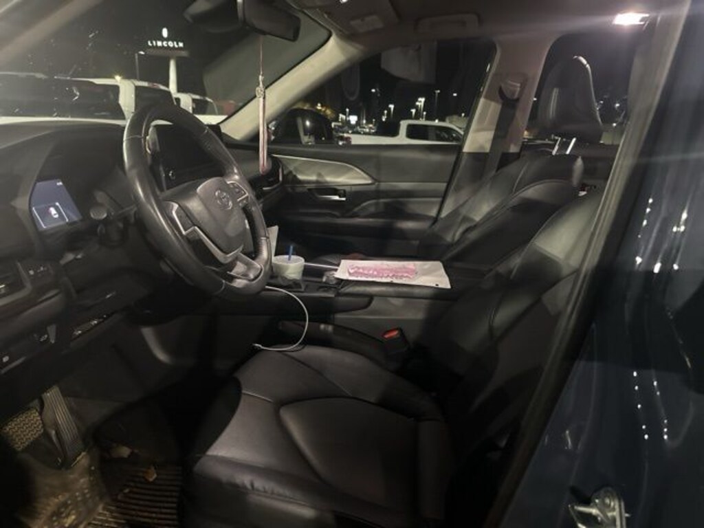 Used 2024 Toyota Grand Highlander XLE SUV