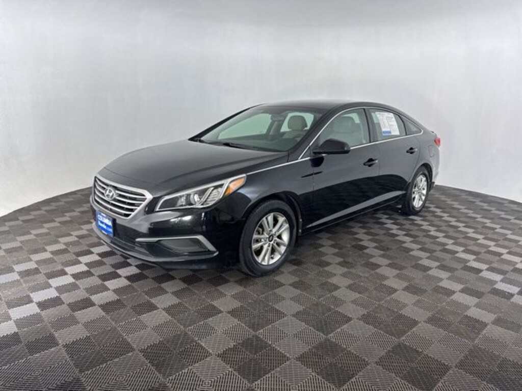 Used 2017 Hyundai Sonata SE Sedan