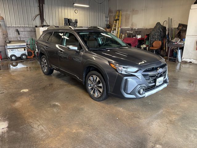 2025 Subaru Outback Touring XT's photo